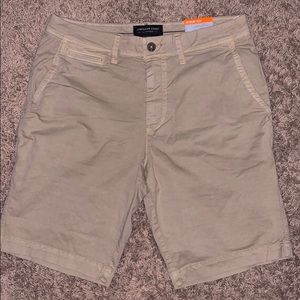 American Eagle Khaki shorts